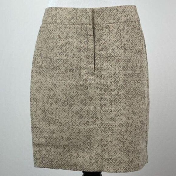 Ann Taylor loft pencil skirt size 6 100% linen - Picture 2 of 10